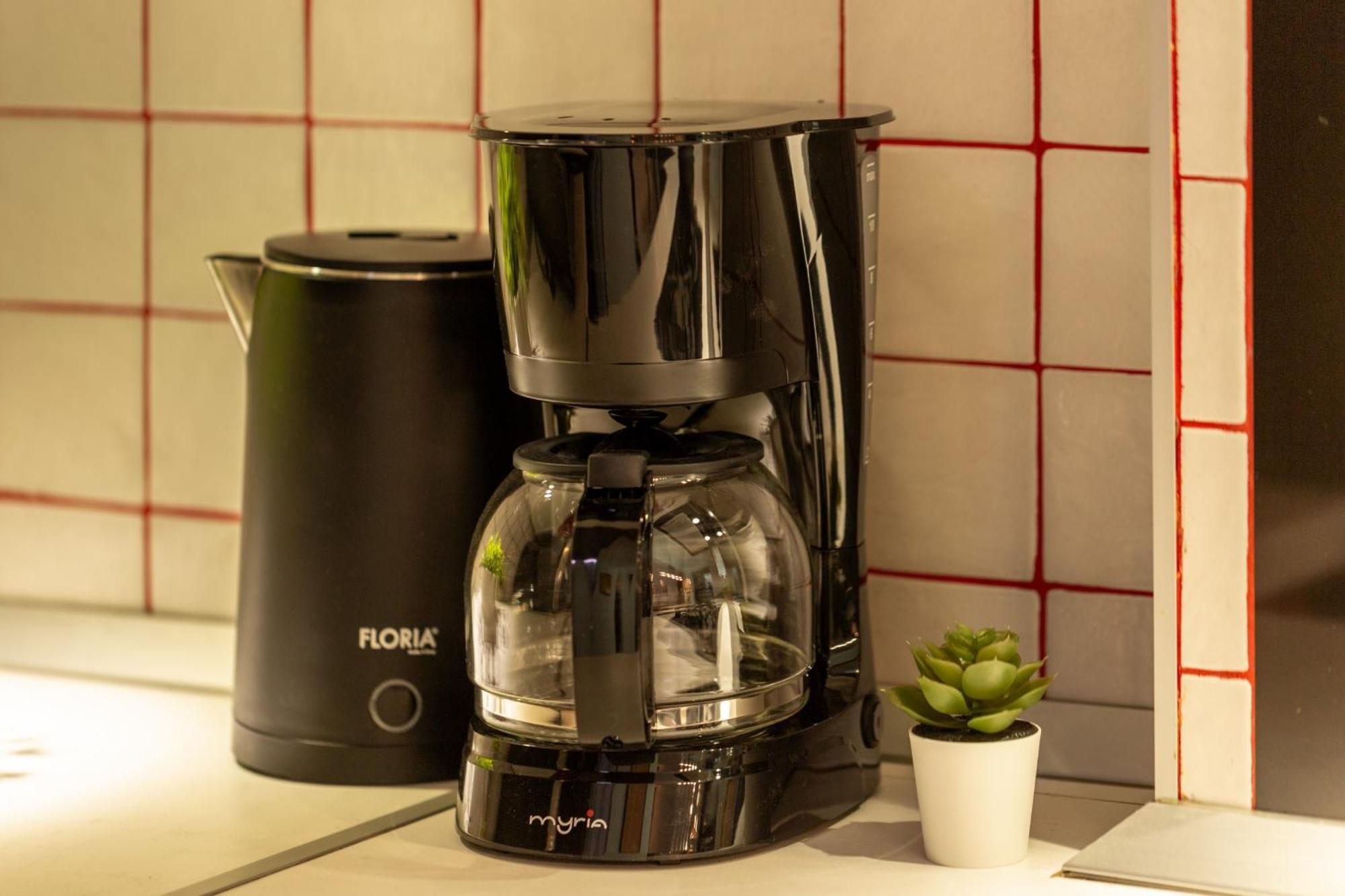 Modern 1Br Apt In The Old Town: The Perfect Choice Bukarest Kültér fotó