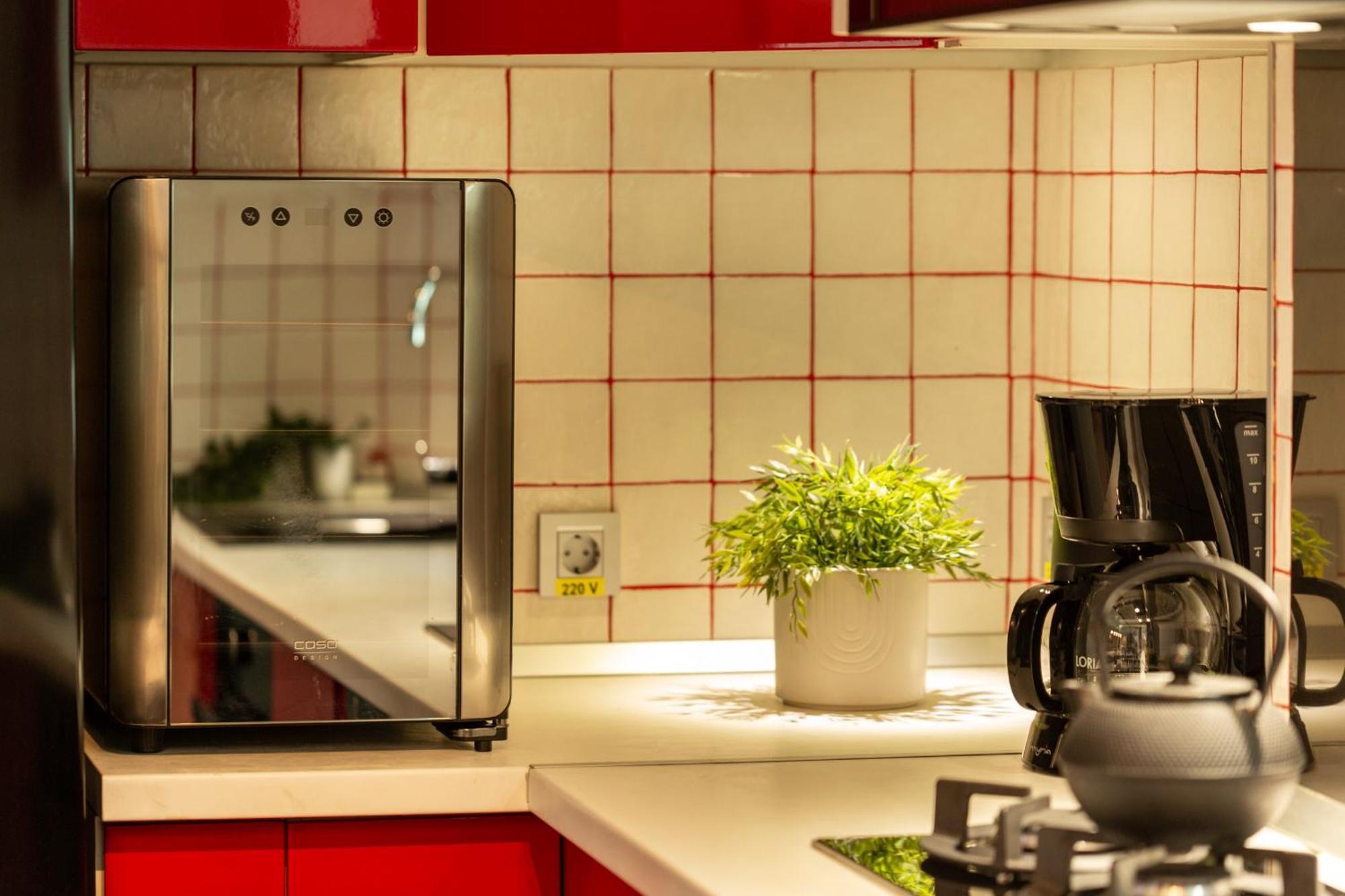 Modern 1Br Apt In The Old Town: The Perfect Choice Bukarest Kültér fotó