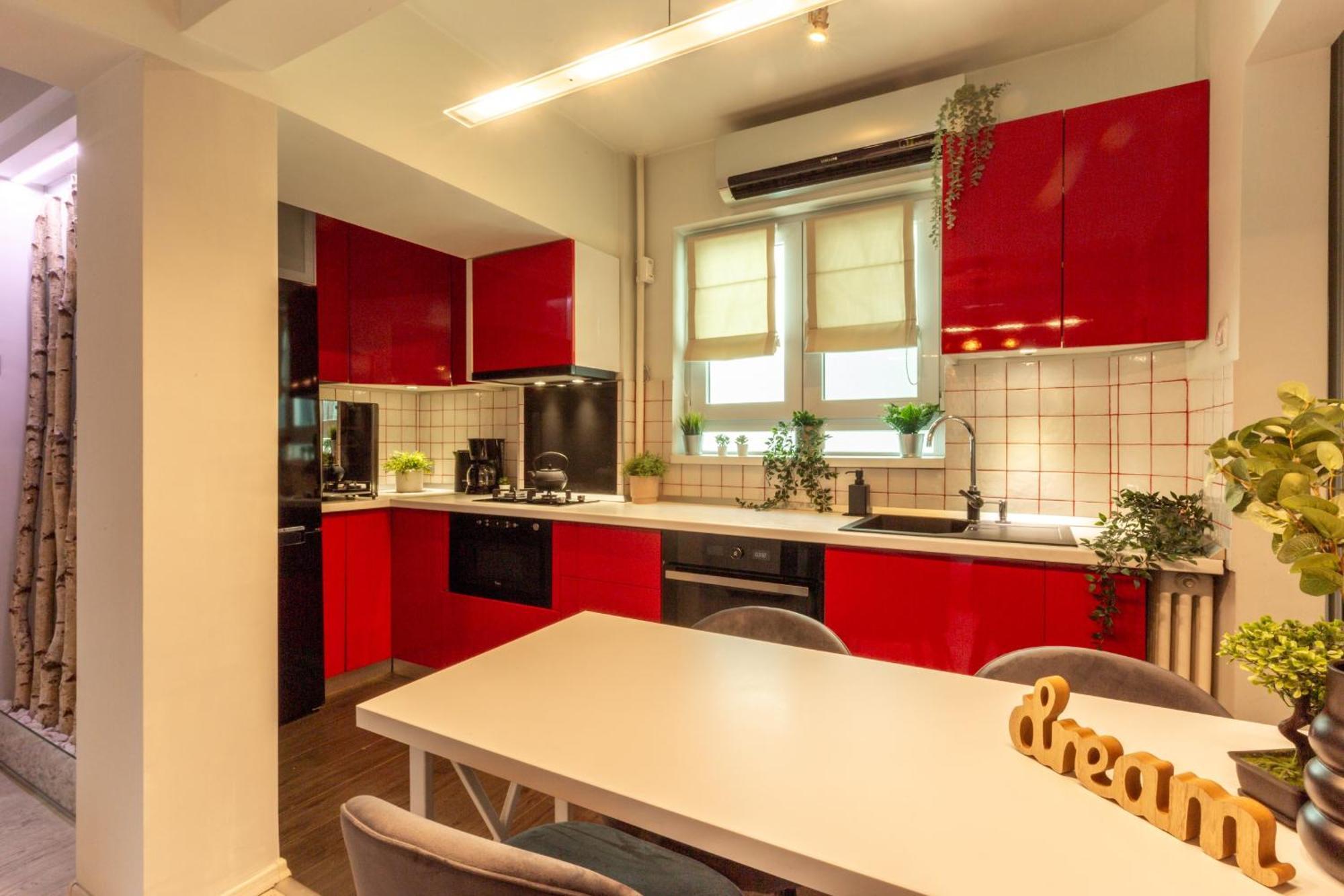 Modern 1Br Apt In The Old Town: The Perfect Choice Bukarest Kültér fotó